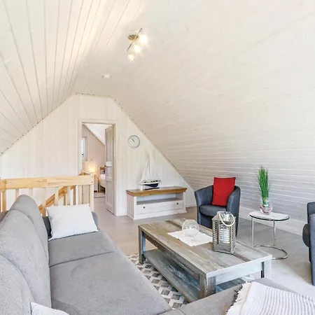 Vakantiehuis Cozy In *
