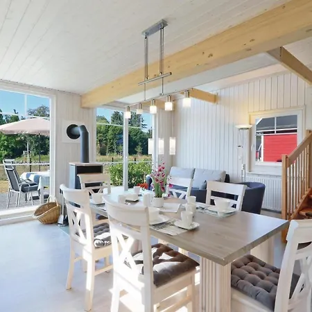 Holiday home Cozy In With Kitchen Zerpenschleuse